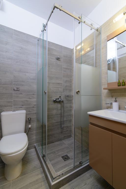 Athos Thea Luxury Rooms Сарті Екстер'єр фото